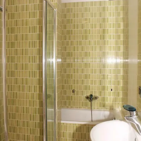 Vicino Alla Spiaggia *