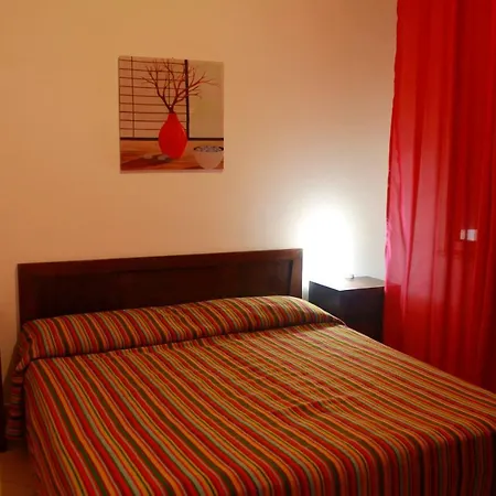 Apartamento Vicino Alla Spiaggia *
