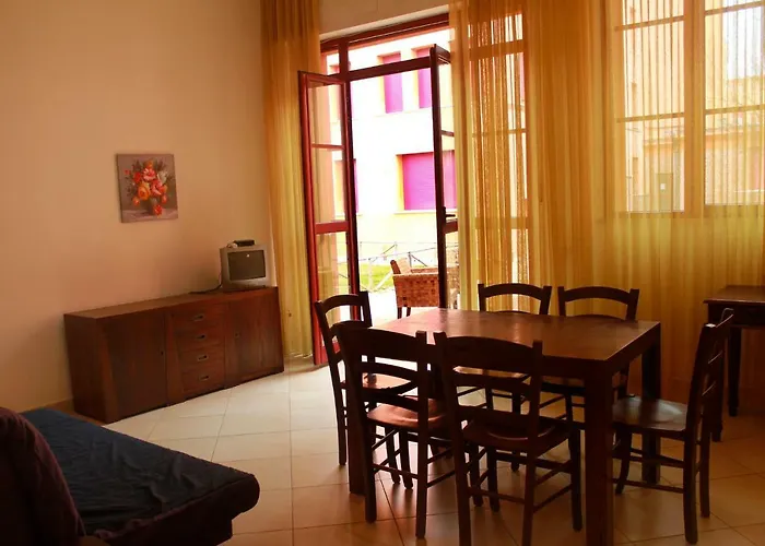 Vicino Alla Spiaggia *